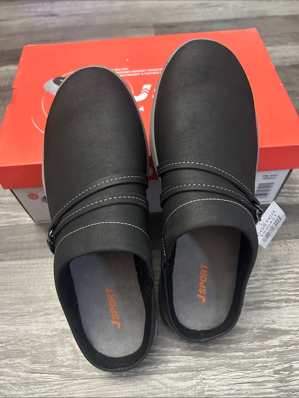 Women's Black Slip-On Comfort Loafers